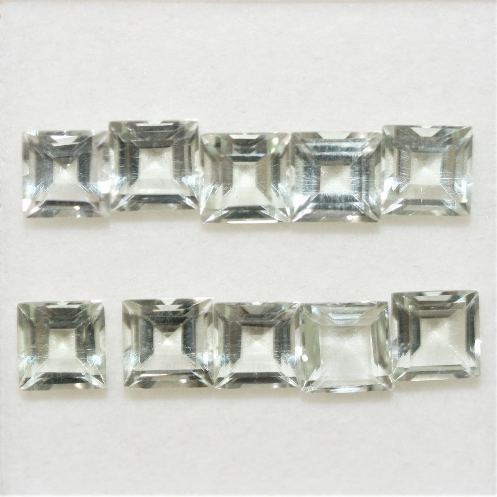 Lot de 10 pierres carrées à facettes de prasiolite de 6 mm.
