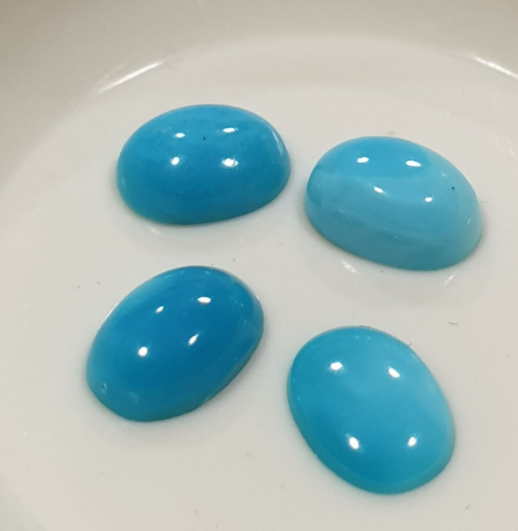 Lote de 4 cabujones de turquesa natural de Arizona de 7 x 5 mm - Gemas calibradas - Paquetes de gemas - Piedras sueltas al por mayor - Gemas naturales