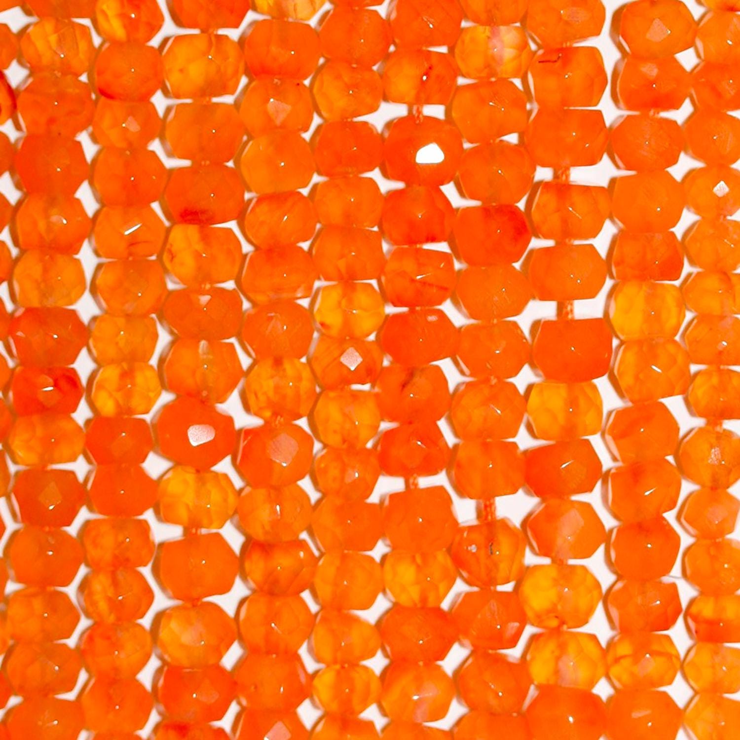 Perles rondelles à facettes en cornaline de 15 pouces, 5 x 3 mm environ. Longueur du fil : 39 cm.