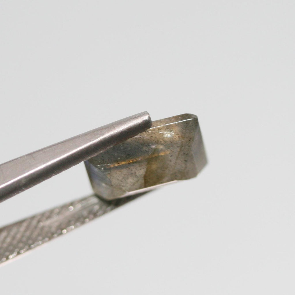 Lote de 4 piezas de labradorita facetada rectangular de 10 x 8 mm. (4 piezas)