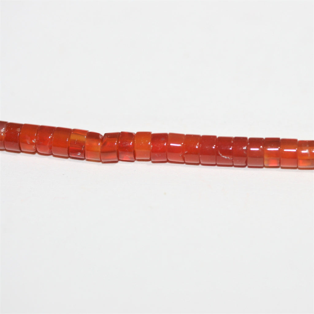 Perles disques lisses en cornaline St 15" 4x2mm.- Brin 39 cm.