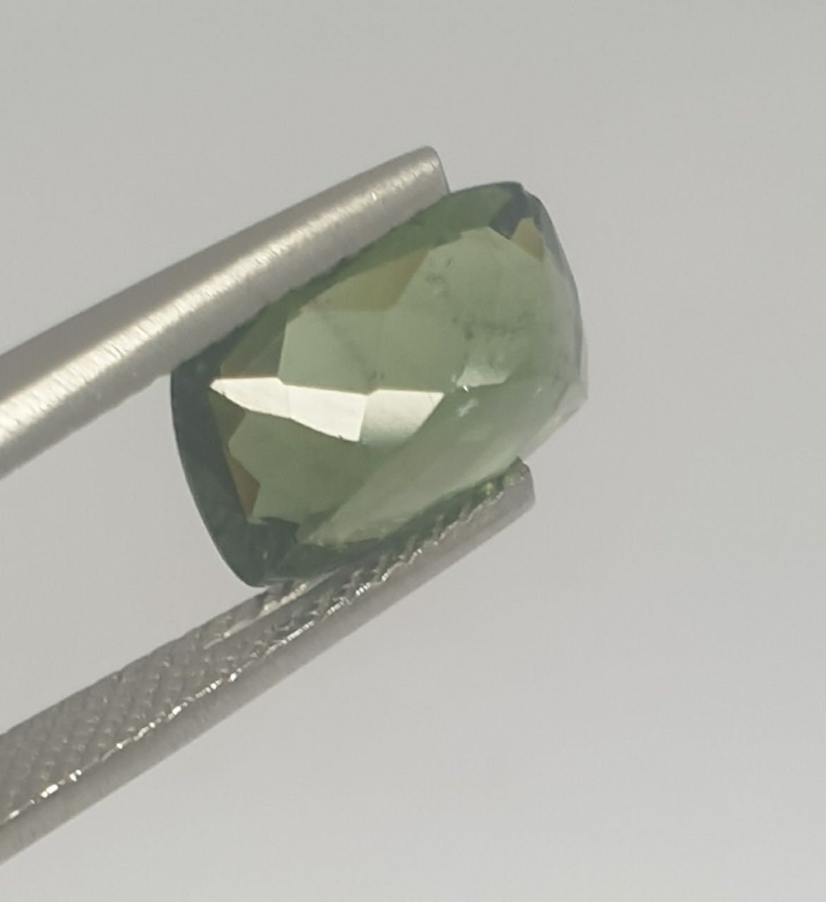 Top Quality Green Apatite Rectangular Cut 12x7.6mm. ( 3.42ct.) Natural Untreated Stone- Wholesale Supplier- Cabochons And Cut