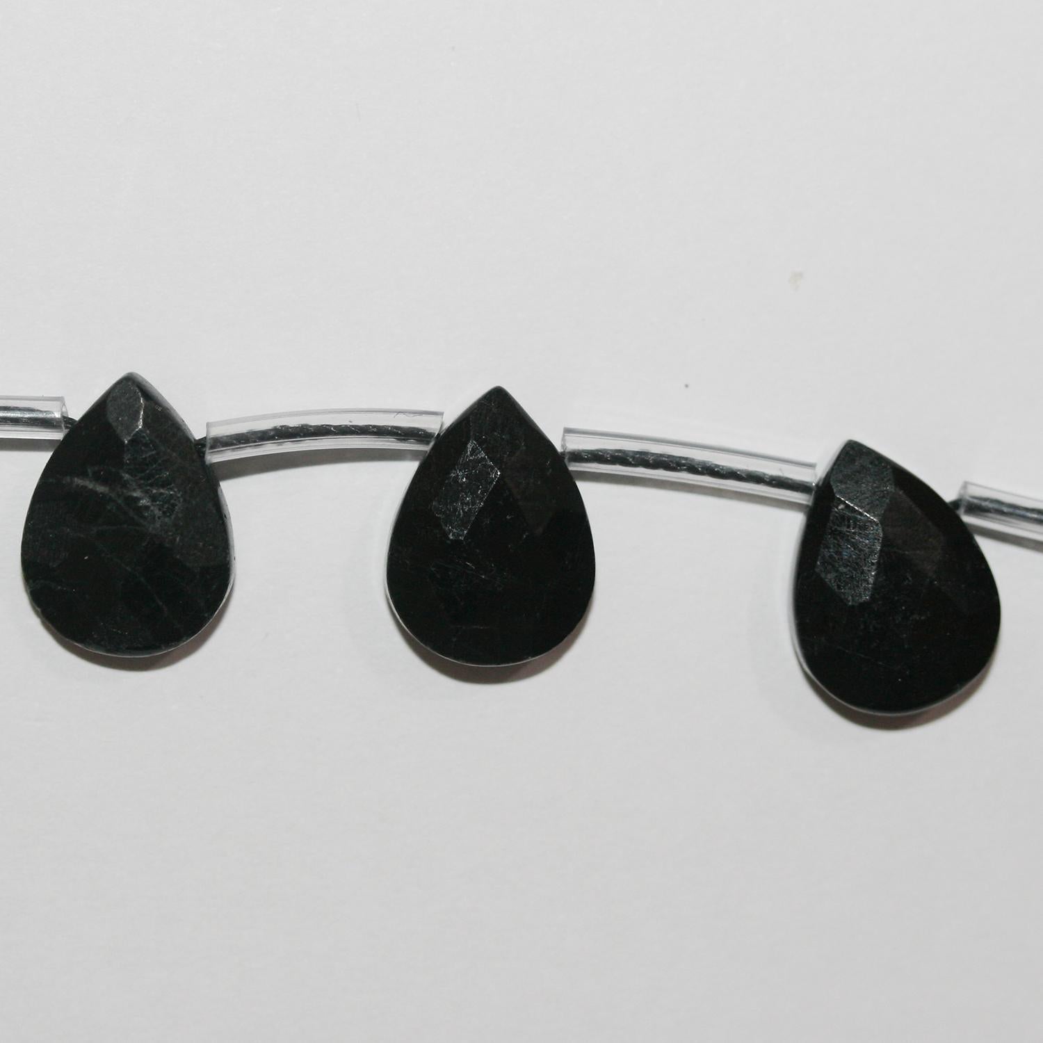 Cuentas de turmalina negra facetadas de 8" (14 x 10 mm) - Hilo de 19 cm