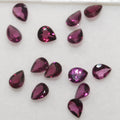 Lot de grenats rhodolites facettés en forme de goutte 5x4mm .- (5CT)