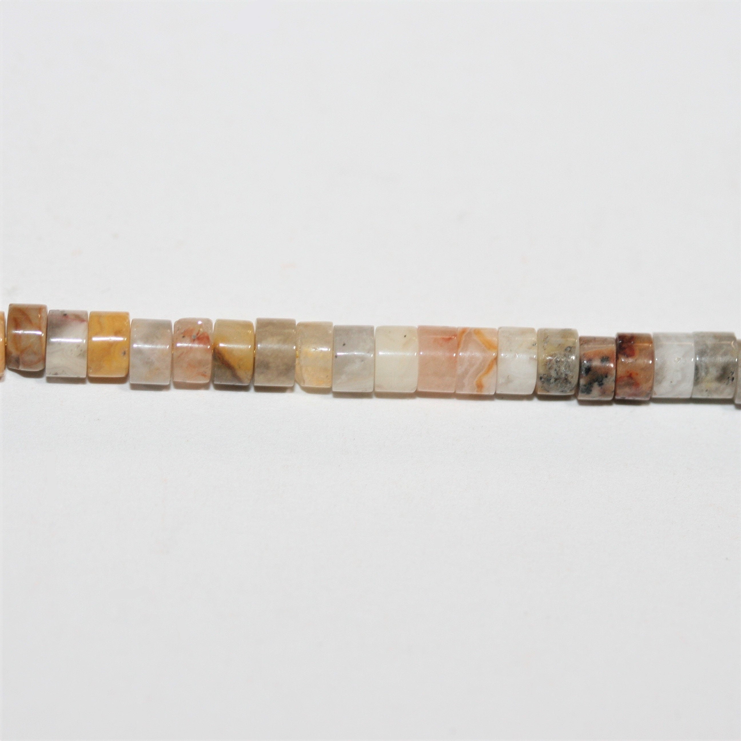 Perles de disque lisses en agate folle St 15" 4x2mm.- Brin 39cm.