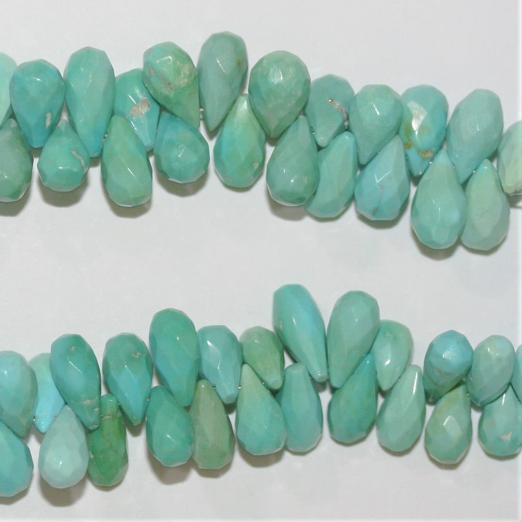 Perles en turquoise St à facettes en forme de goutte, 8 pouces, 10 x 5 mm. Longueur du fil : environ 20 cm.