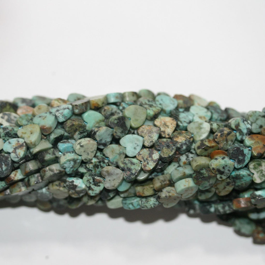 15" Turquoise africaine lisse en forme de cœur, 6 mm - Fil de 39 cm - Réf. 14691