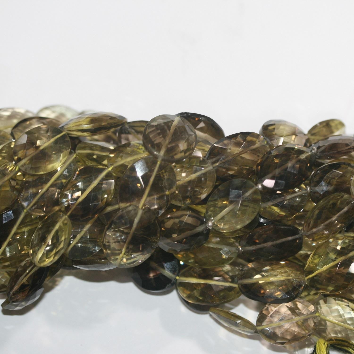 Perles ovales à facettes en quartz bio St de 9 pouces (16 x 12 mm) - Fil de 25 cm - Article n° 14941