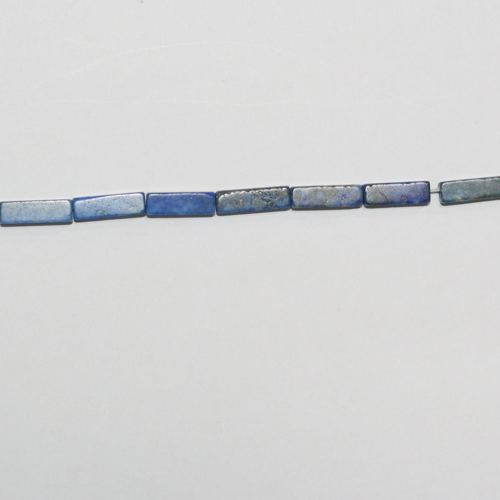 Perles prismatiques lisses en lapis-lazuli de 15 pouces, 13 x 4 mm. - Brin de 39 cm.