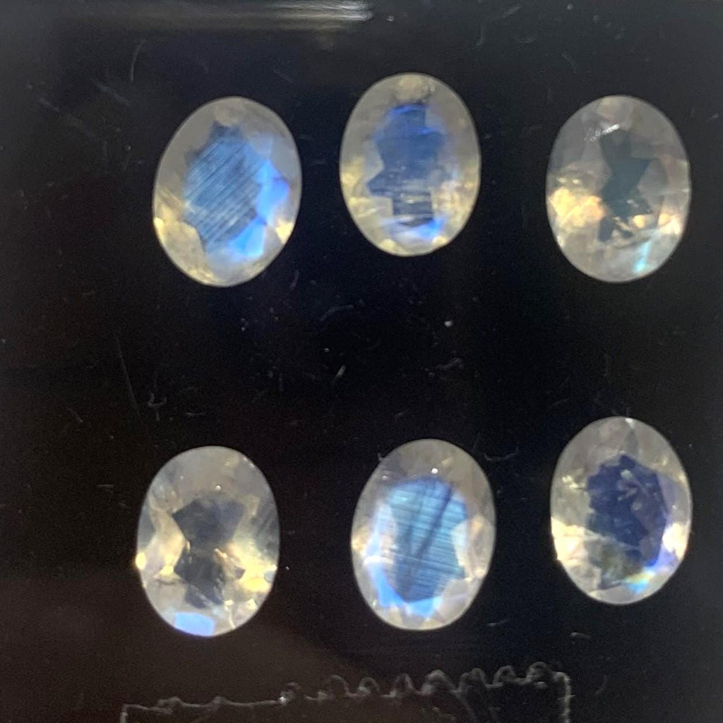 Lot de pierres de lune ovales à facettes de 8 x 6 mm environ (6 pièces). - Réf. : 662LO