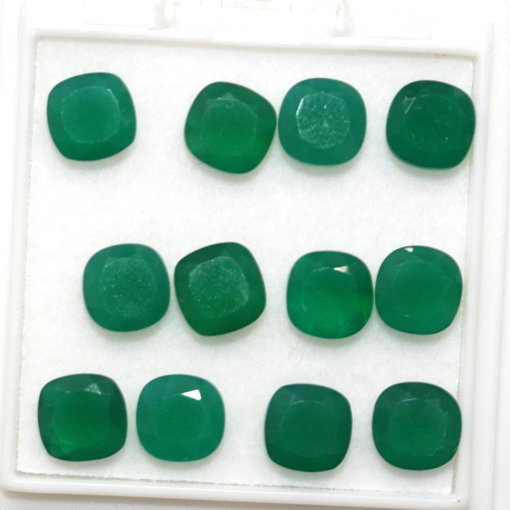 Lote de Ónix Verde Facetado Cuadrado de 7mm (12 Piezas). Piedras Preciosas al por Mayor, Piedras Talladas de Máxima Calidad.