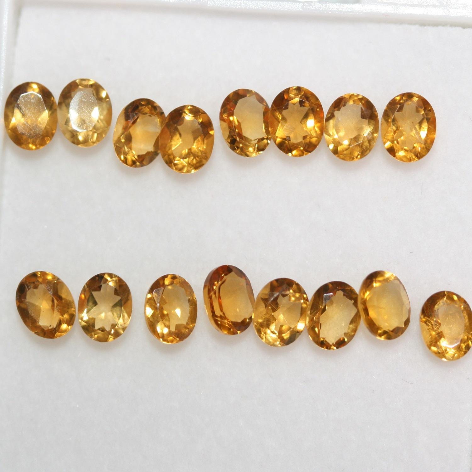 Lote de 16 piezas de citrino facetado ovalado de 5 x 4 mm. (16 piezas).