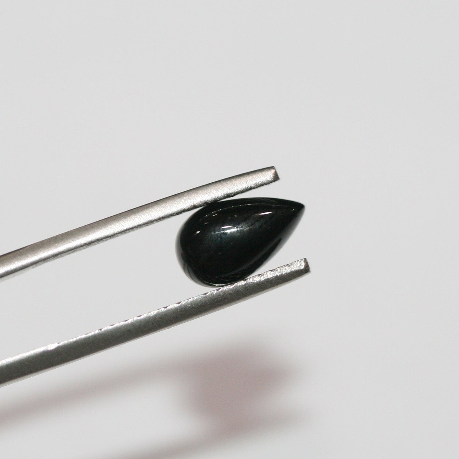 10 Pcs Lot  Onyx Smooth Drop Cabochon 10x6mm.( 10 Pcs )