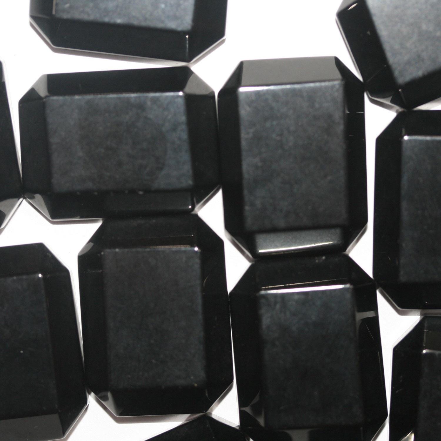 1 Pcs Onyx Rectangle Faceted Octagon  29x22mm. Approx. (1 pcs) Flat Back Without Cullet