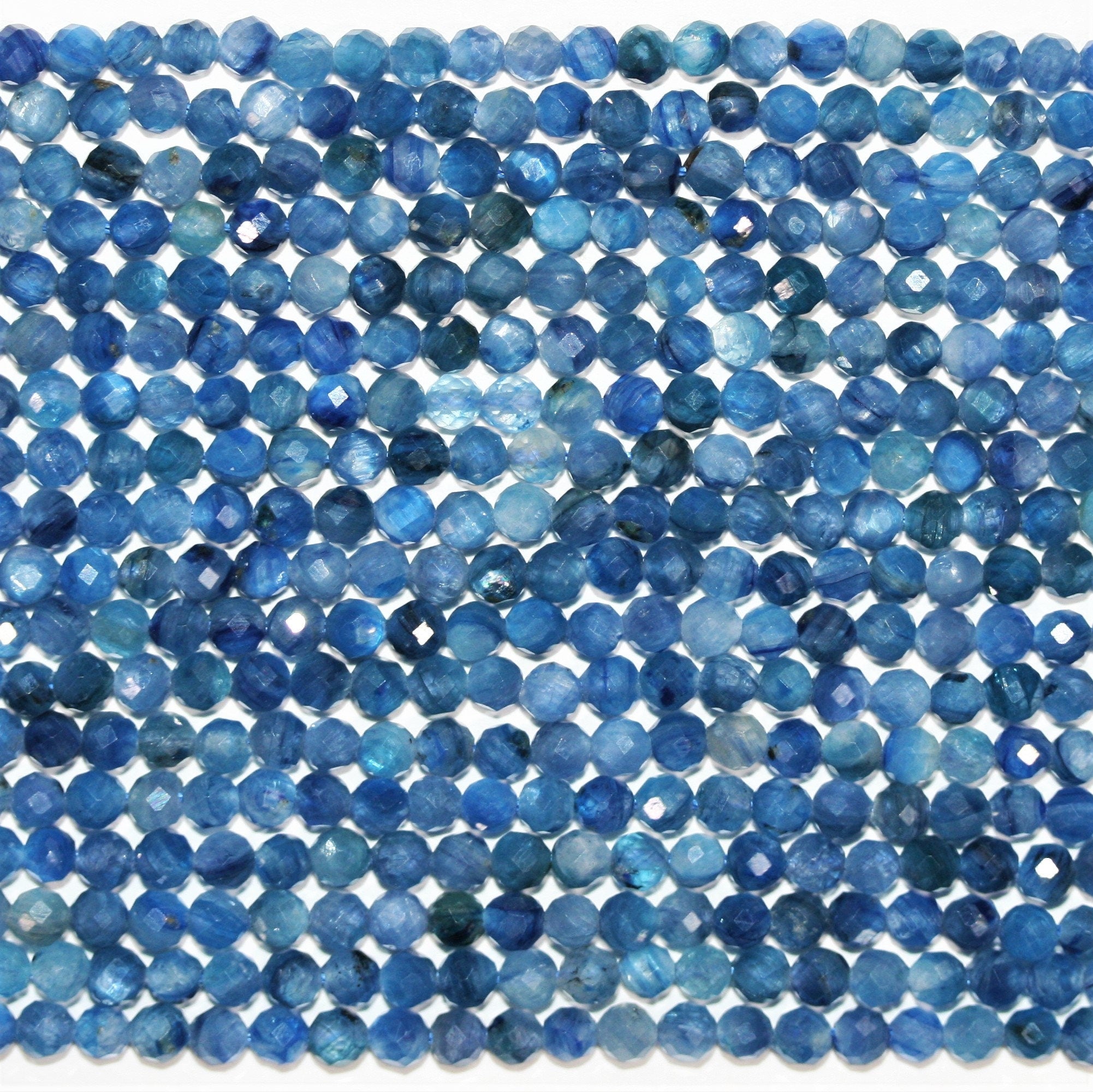 Perles rondes à facettes en kyanite St de 15 pouces, 3 mm - Fil de 39 cm.