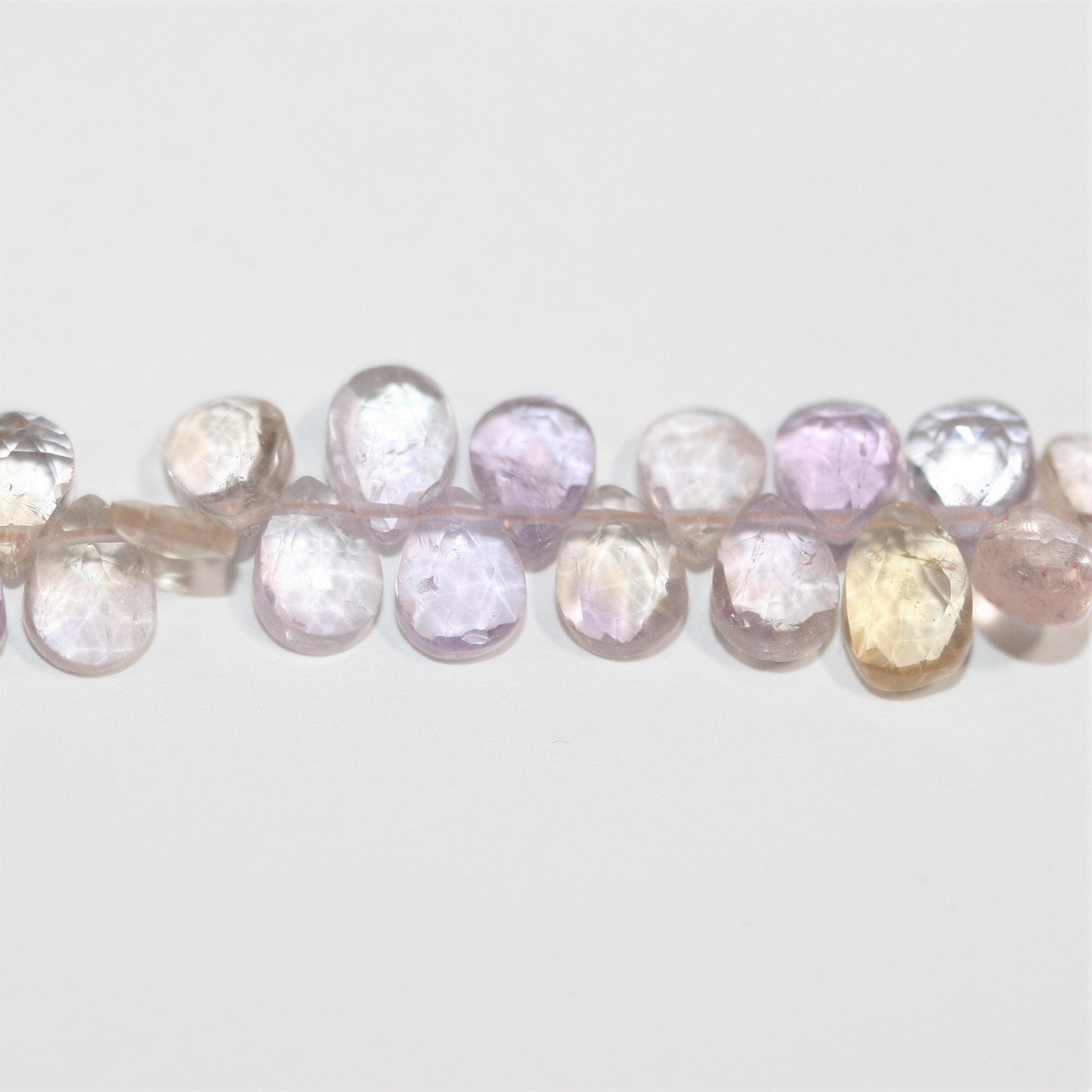 Cuentas de gota facetadas de ametrina Santa de 7" de 7 x 5 mm - Hilo de 17 cm.