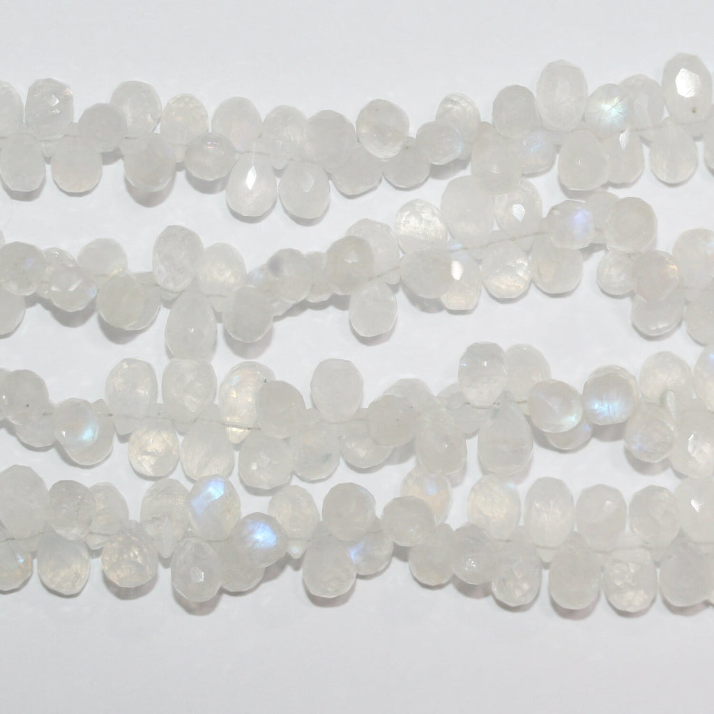 Perles en pierre de lune facettées de 8 pouces, 9 x 6 mm - Fil de 20 cm.