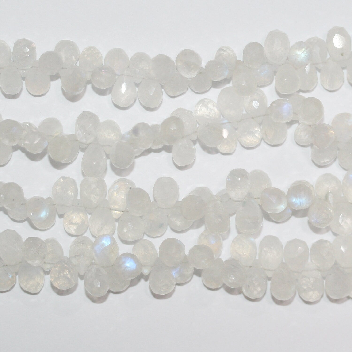 Perles en pierre de lune facettées de 8 pouces, 9 x 6 mm - Fil de 20 cm.