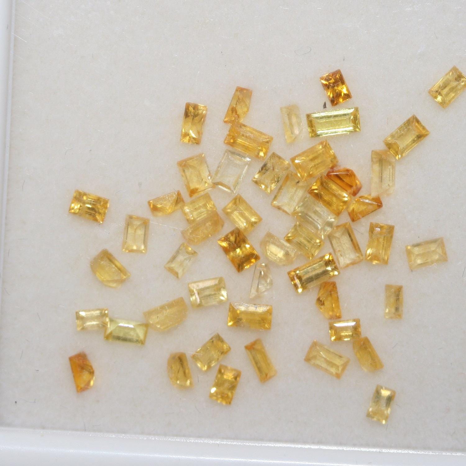 Lot de saphirs jaunes taille baguette à facettes (environ 3 x 2 mm) - 3 carats