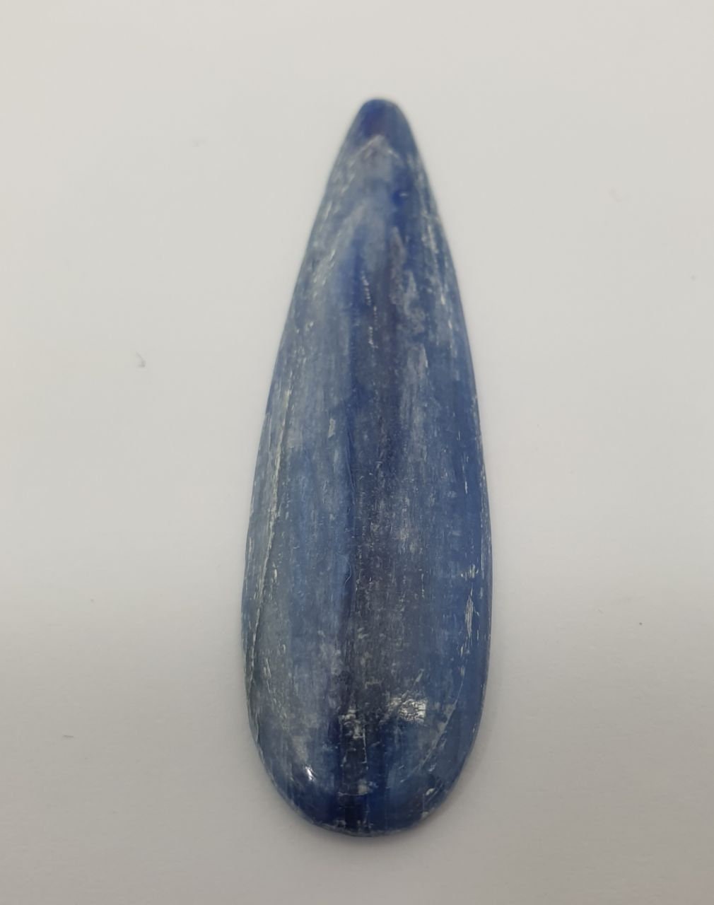 Cabochon allongé en forme de goutte de kyanite bleue distène, 46 x 15 mm, 22,57 ct, pierre précieuse naturelle non traitée.