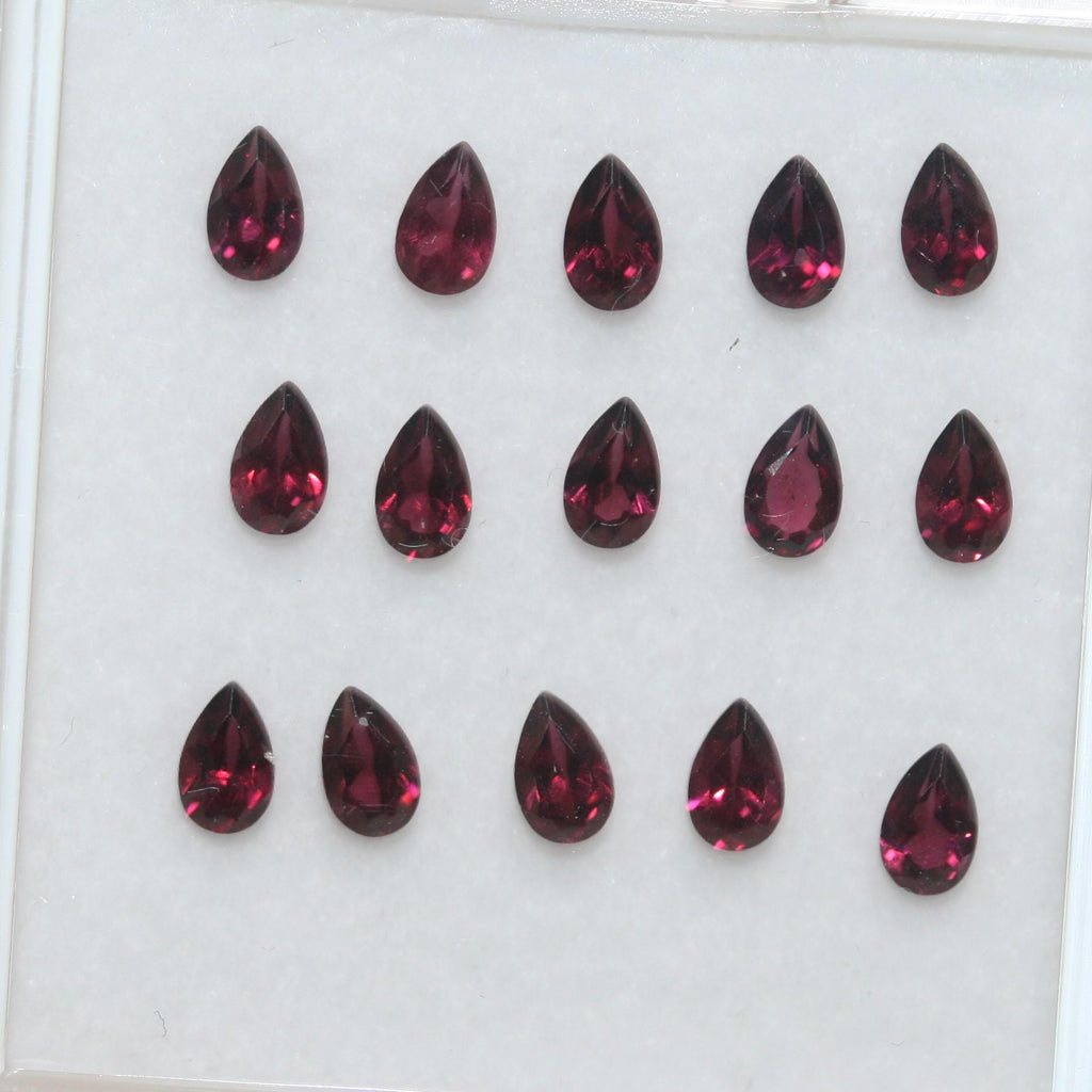 Lote de Granate Rodolita Gota Facetada 5x3mm.- (15Pcs)