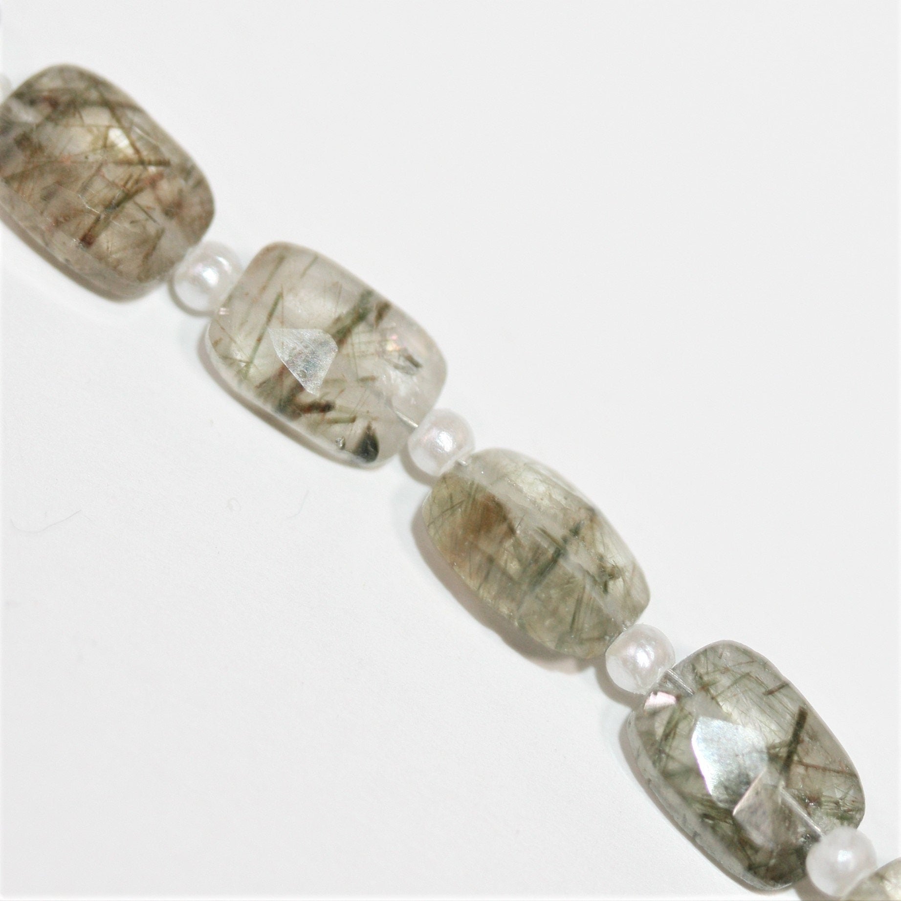 Cuentas rectangulares facetadas de cuarzo turmalinado de 7" de ancho, 9 x 6 mm, hilo de 18 cm.