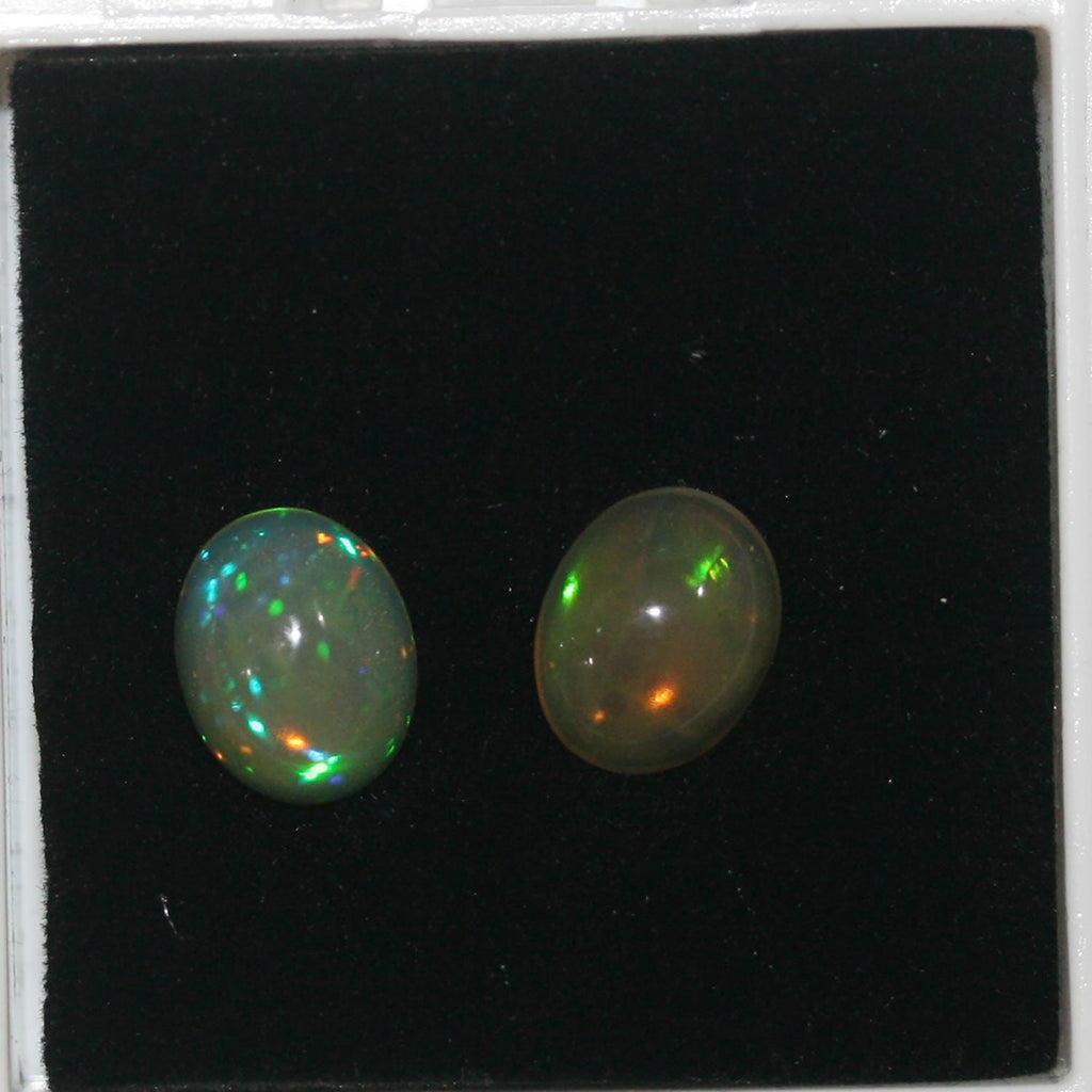 1 Pair of Ethiopian Opal Smooth Oval Cabochon 10x8mm.- 2 Pcs