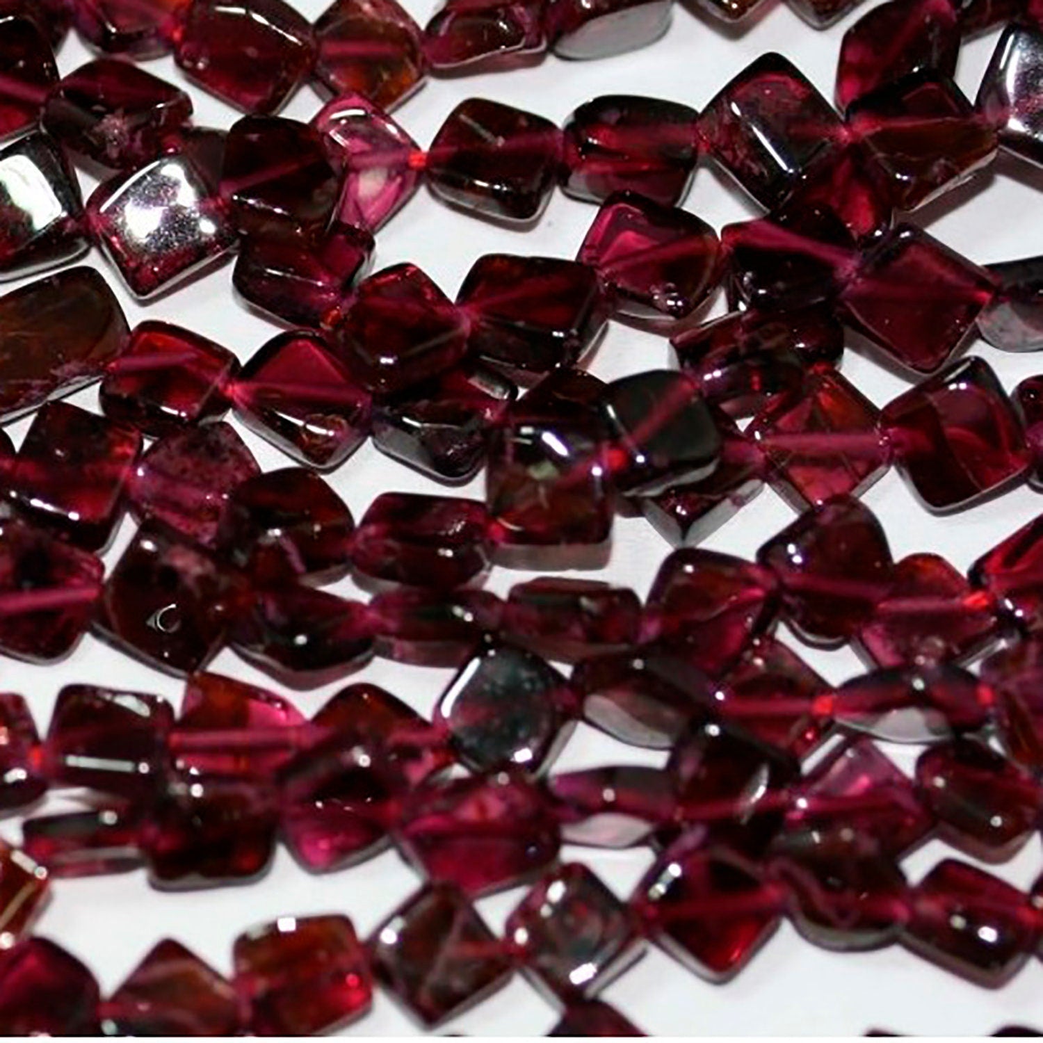 14" St Garnet Smooth Square Beads 5mm -Strand 37cm