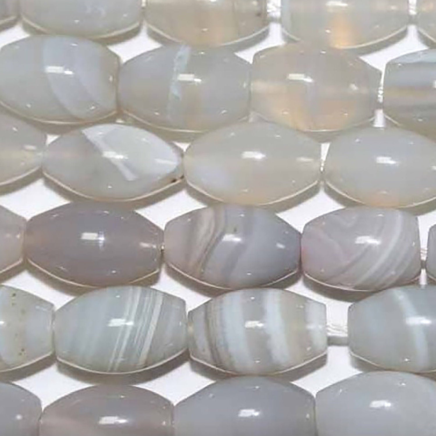 Cuentas de ágata rayada gris de 16" (12 x 8 mm) - Hilo de 40 cm