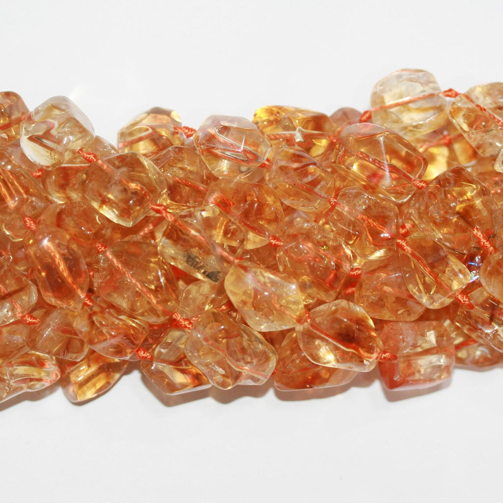 Perles de citrine facettées en forme de pépite, 15 pouces (10-13 mm). Longueur approximative du fil : 39 cm.