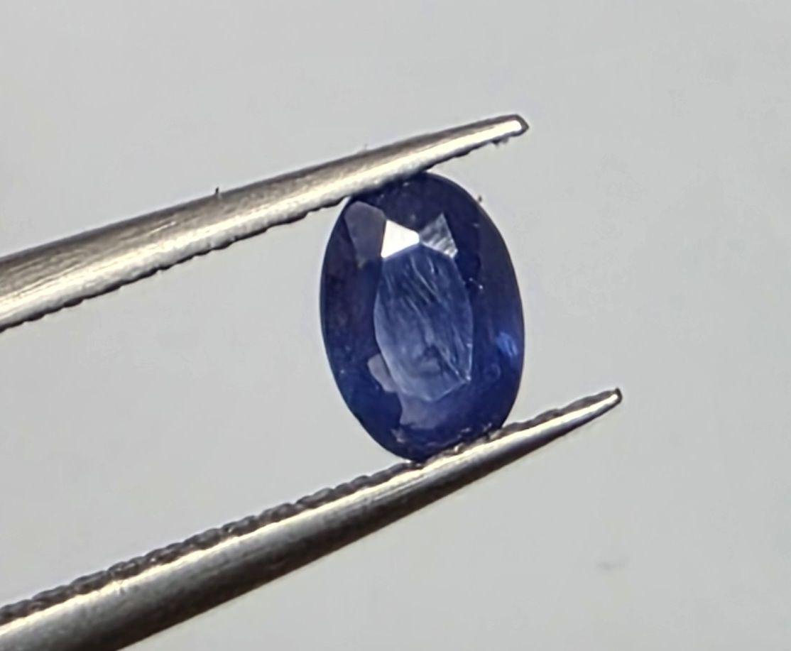 Saphir naturel bleu naturel, taille ovale, 6 x 4,4 mm, 0,59 ct - Couleur rare - Pierre de collection
