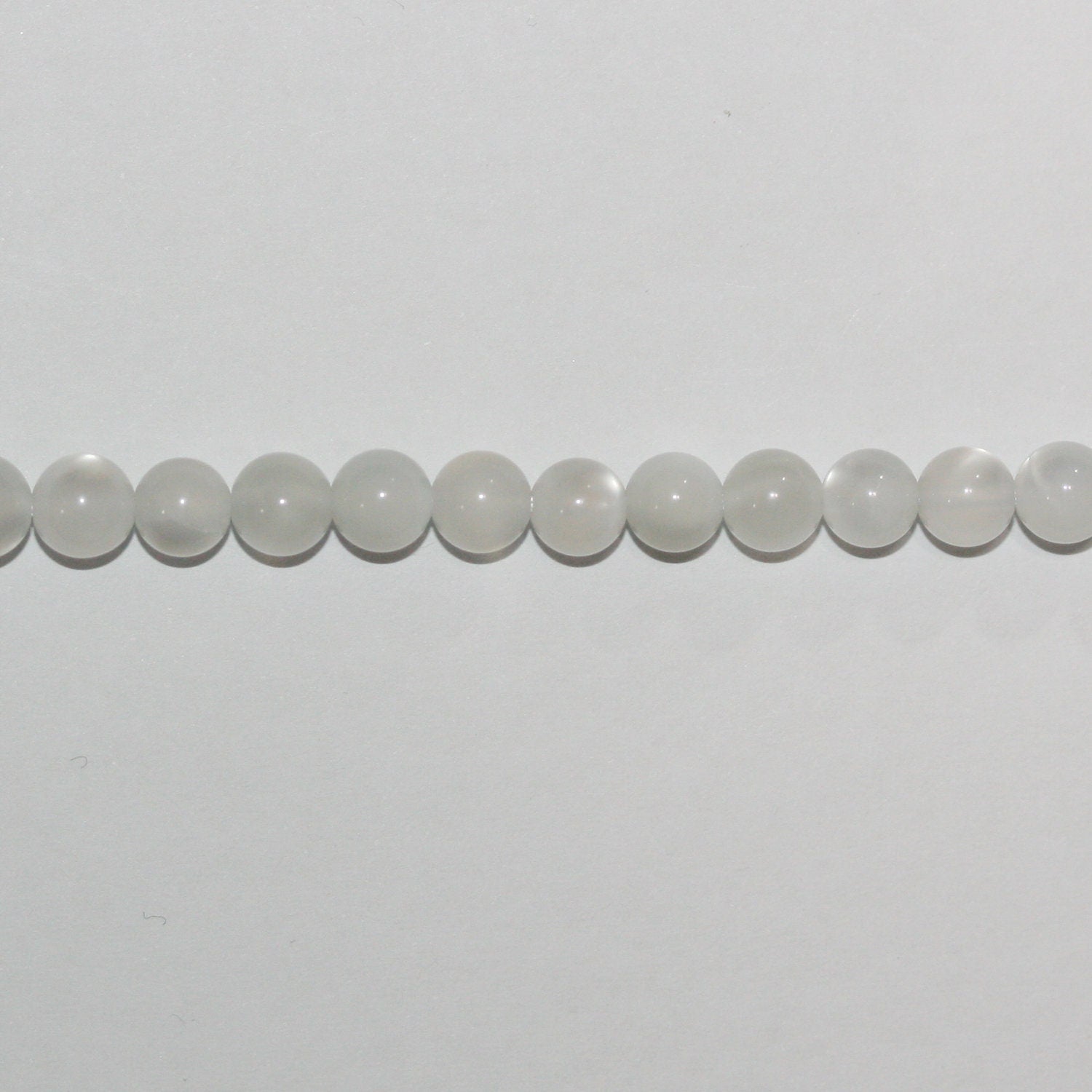 Perles rondes lisses en pierre de lune St, 15 pouces (38 cm), 5-5,5 mm - Fil de 39 cm
