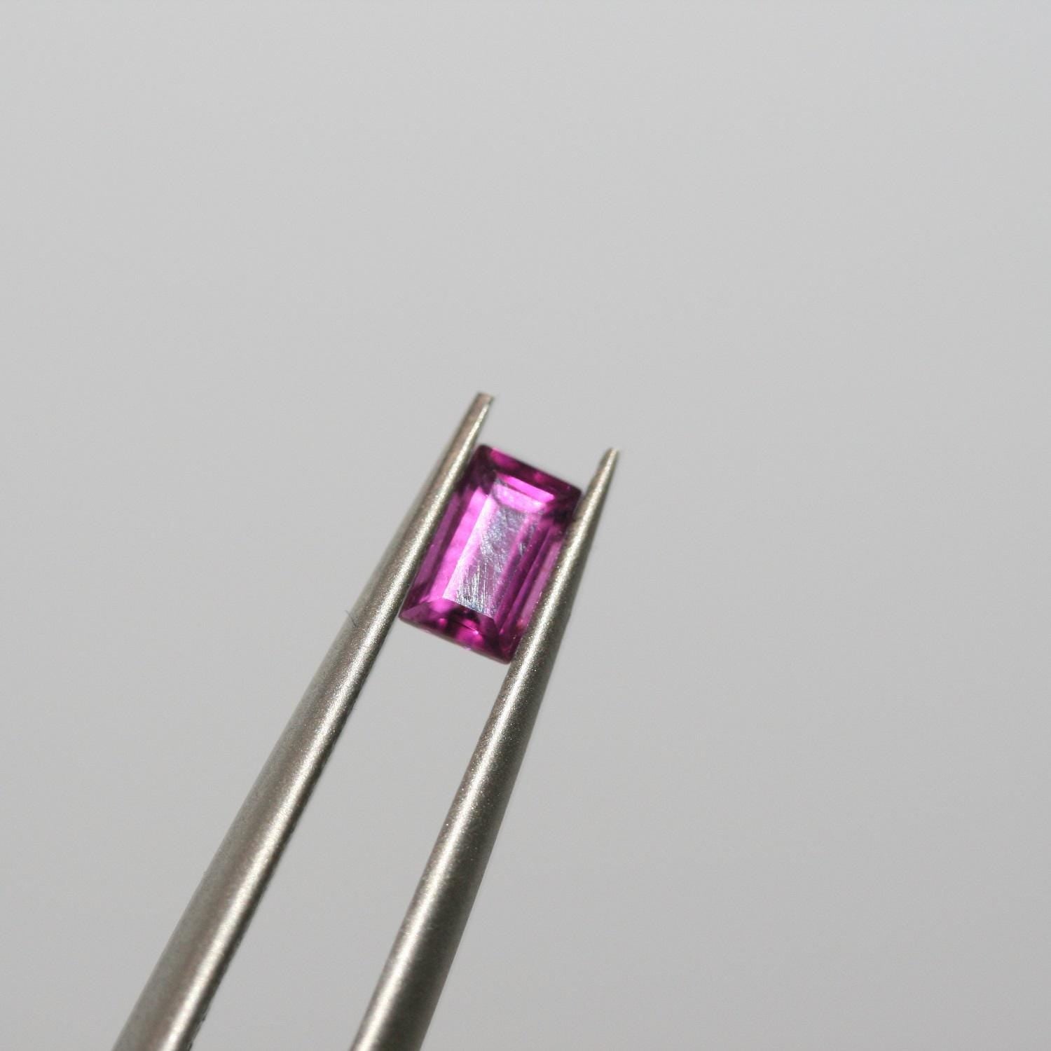 Lot de grenats rhodolites facettés en forme de marquise 8x4mm (8 pièces)