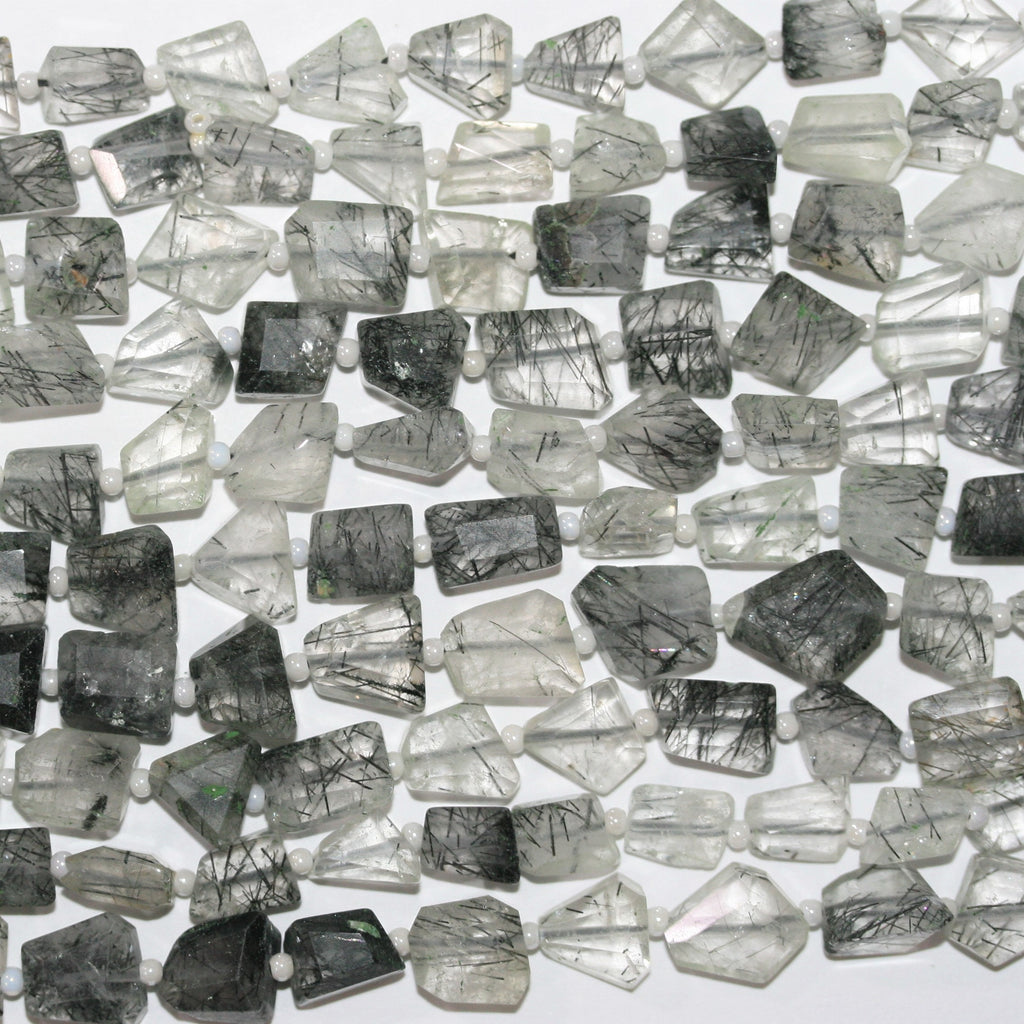 Pépite de quartz tourmaline St facettée de 14 pouces, 8 x 6 mm environ - Fil de 35 cm.