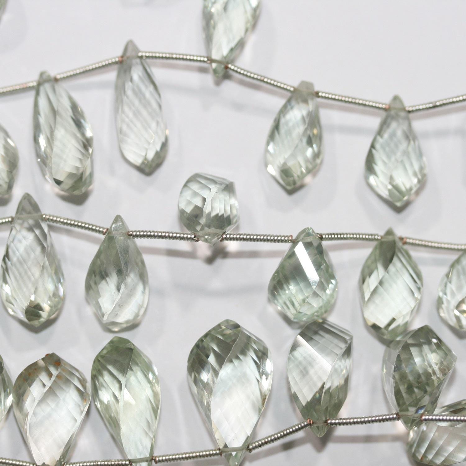 Cuentas de prasiolita de 18 cm, facetadas y degradadas. - Hilo 18. - Artículo 14882