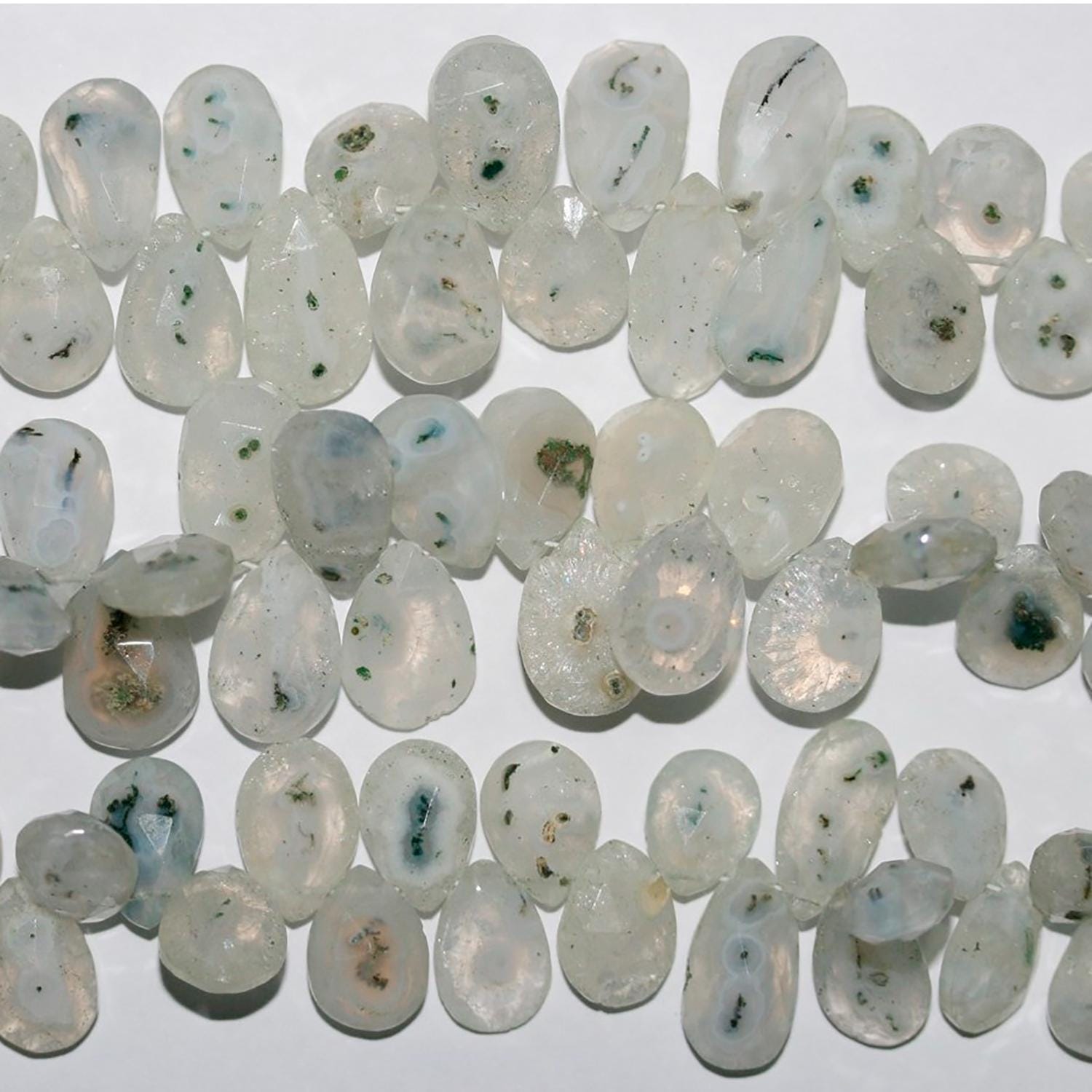 Cuentas de cuarzo solar facetadas de 8" (13 x 9 mm, aprox. - Hilo de 20 cm)