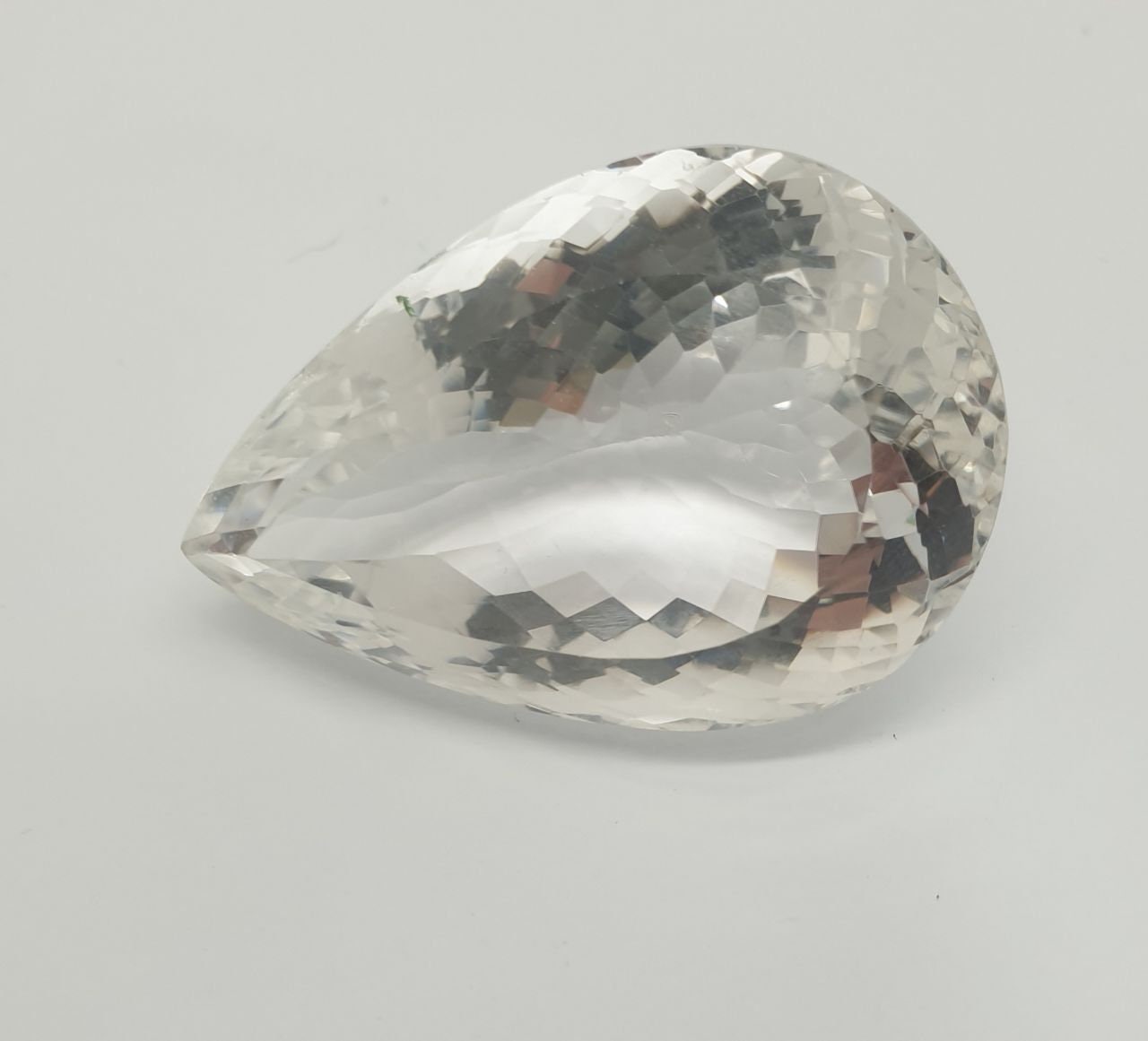 105.2ct  Huge AAA  Natural Rock Crystal Quartz Faceted Pear Drop  37.7x25.9x20.4mm - Natural Quartz- Natural Gemstone