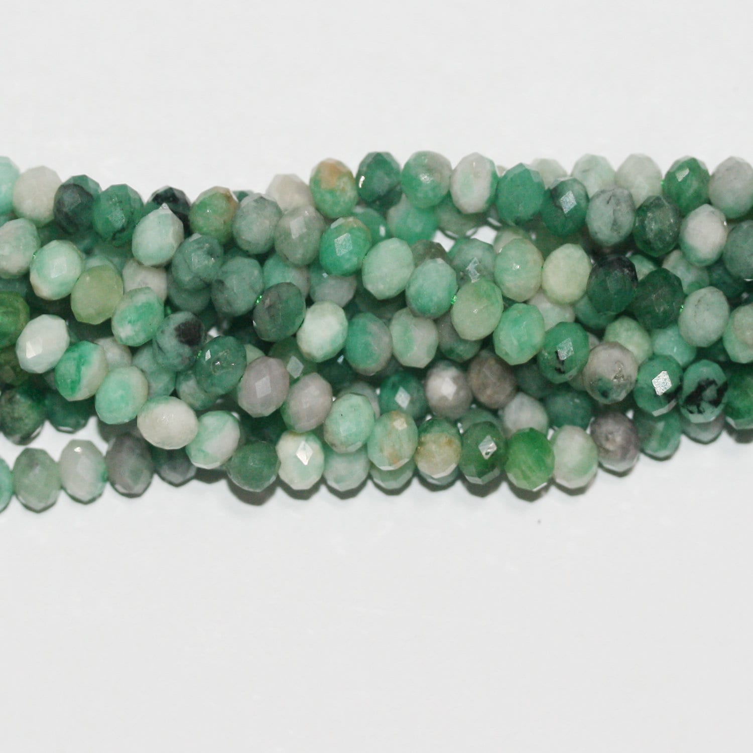 Perles rondelles à facettes St Emerald 15" 6x4mm.- Brin 39cm.