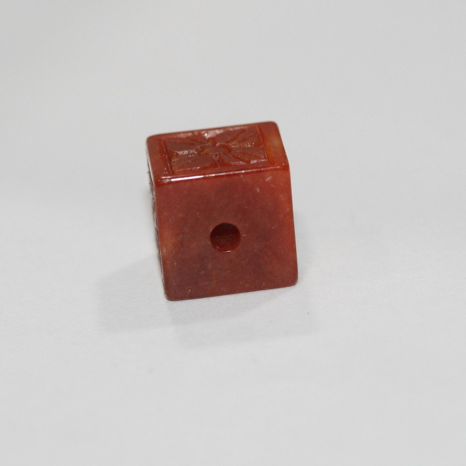 Colgante de jade marrón de 12 mm. Taladro: 2 mm - Artículo 1295JM