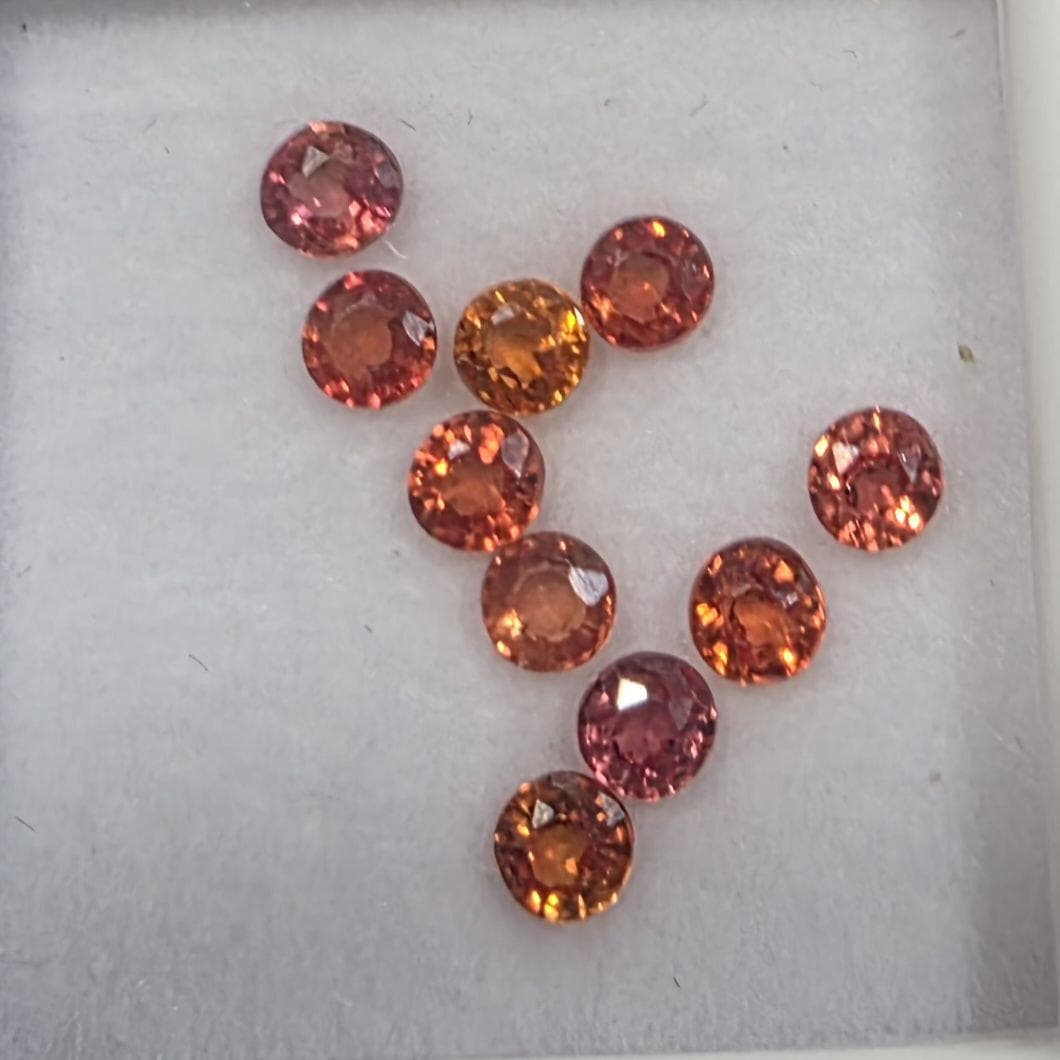 Lote de 10 zafiros naranjas naturales de 3 mm, corte brillante redondo, color naranja superior, AAA. Piedras preciosas al por mayor. Piedras naturales para joyería.