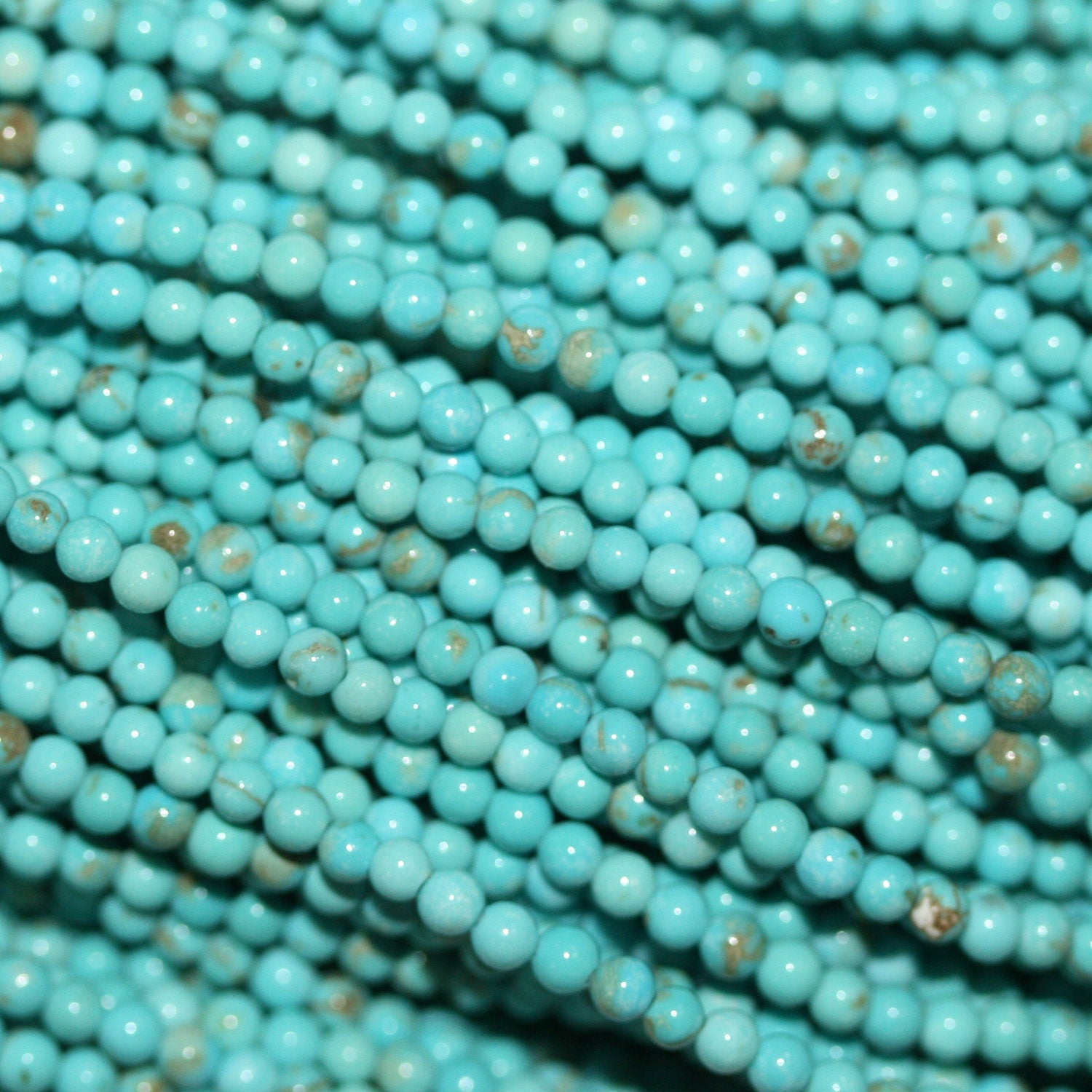 Cuentas redondas lisas de turquesa de 16" (2 mm) - Hilo de 40 cm