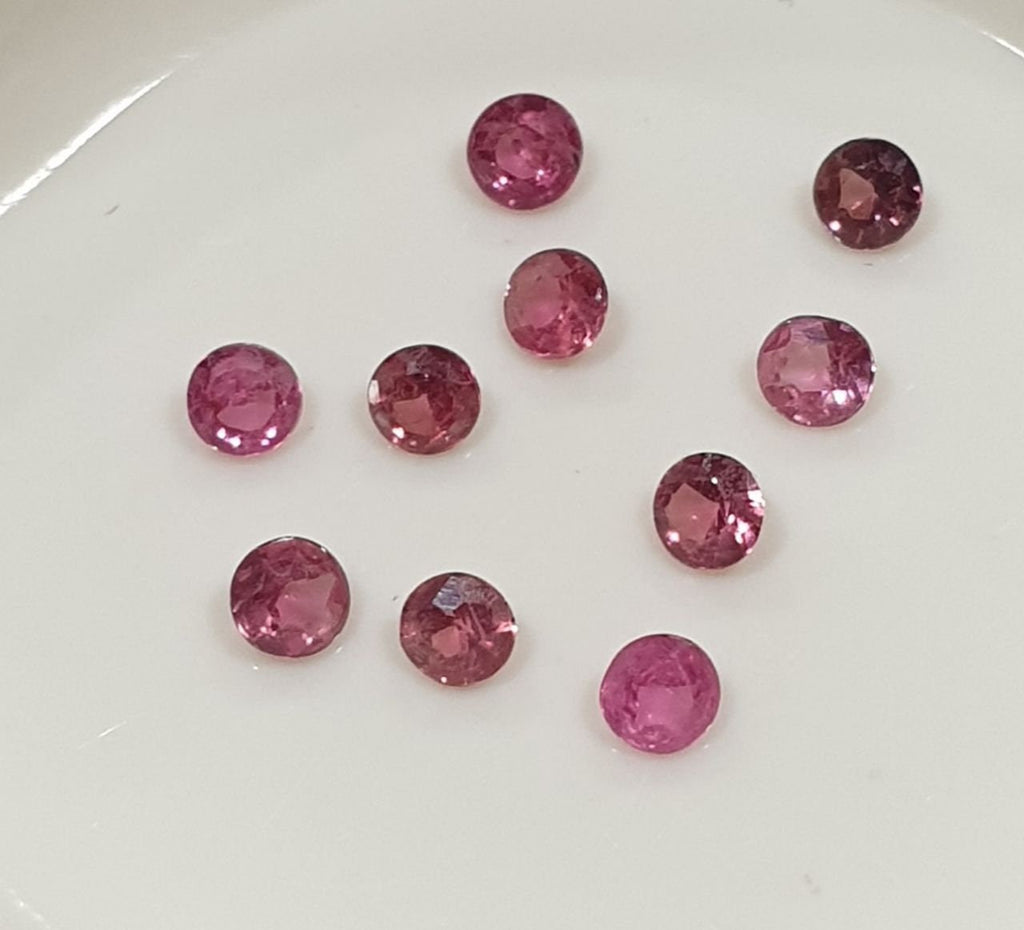 Espinela roja calibrada de corte brillante redondo de 2,2 mm (10 unidades) - Gemas genuinas - Sin tratar - Espinela roja