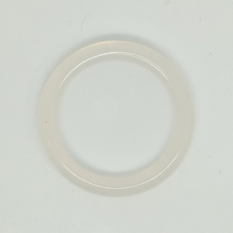 Pendentif rond lisse en agate blanche, 40 mm.