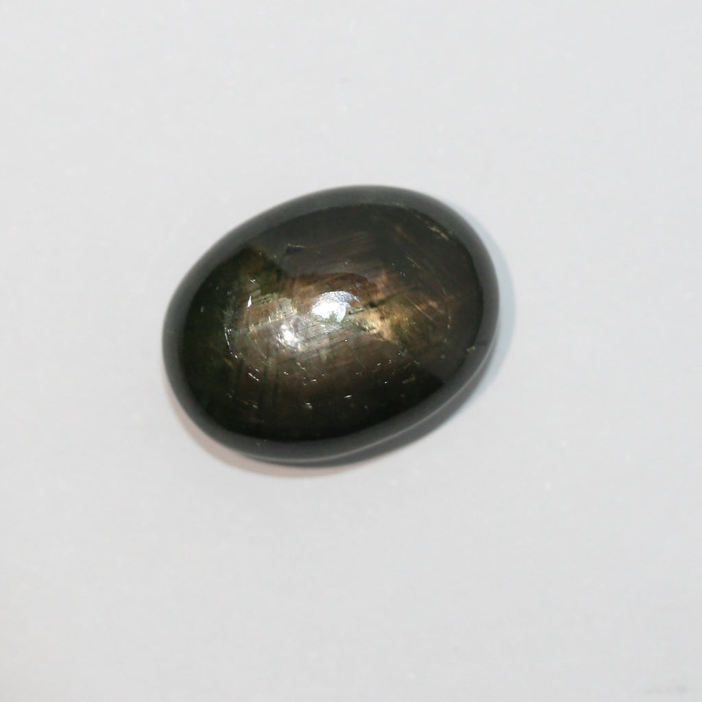 Saphir Étoile Noire Cabochon Ovale 17x12,5mm (19,2 ct)