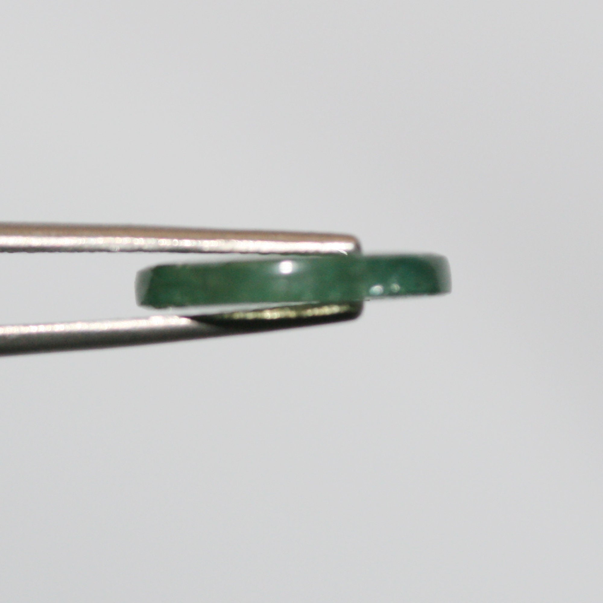 Green Tourmaline Round Flat Cabochon 12mm.(3.35ct.).