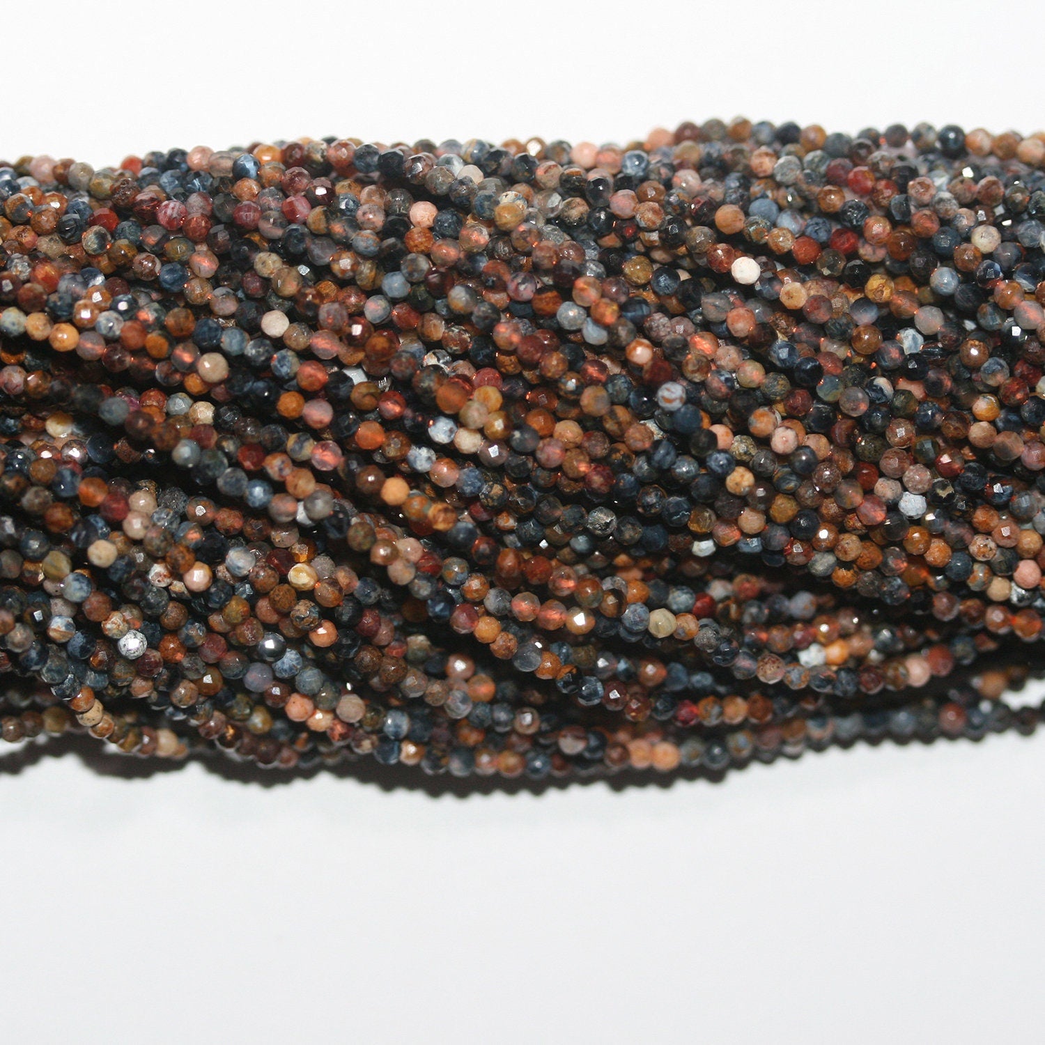 15" Perles rondes à facettes en pietersite de Sainte-Pierre 2,5 mm.-Rig 39 cm.