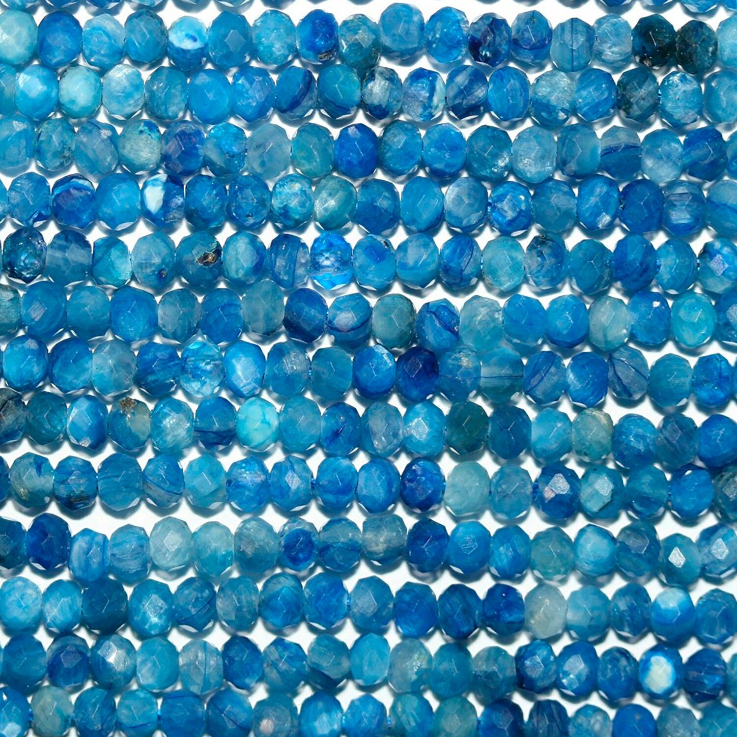 Cuentas redondas facetadas de cianita santa de 40 cm (3 x 2 mm) - Hilo de 40 cm