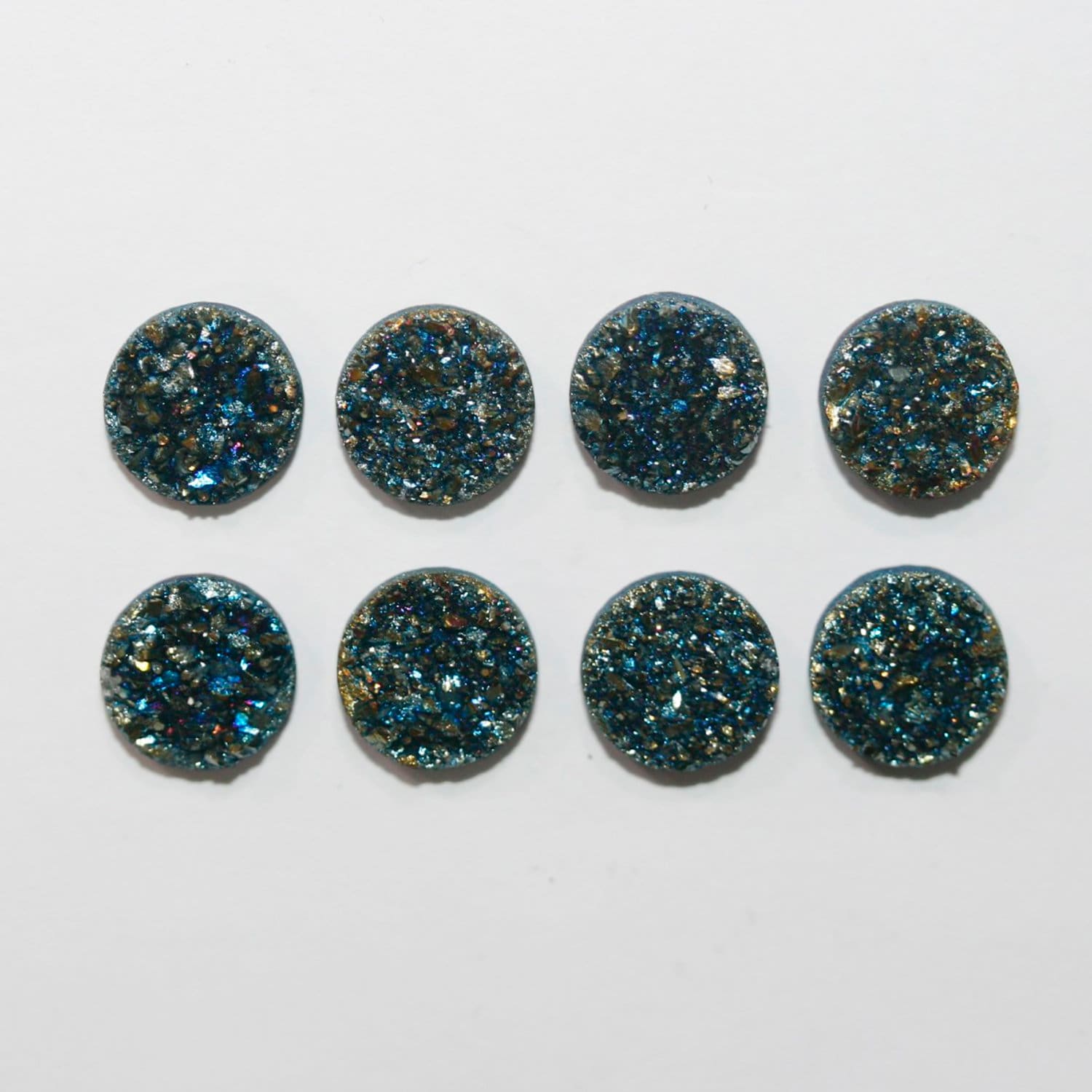 Lote de 8 cabujones redondos de ágata drusa azul-dorada de 9 mm.