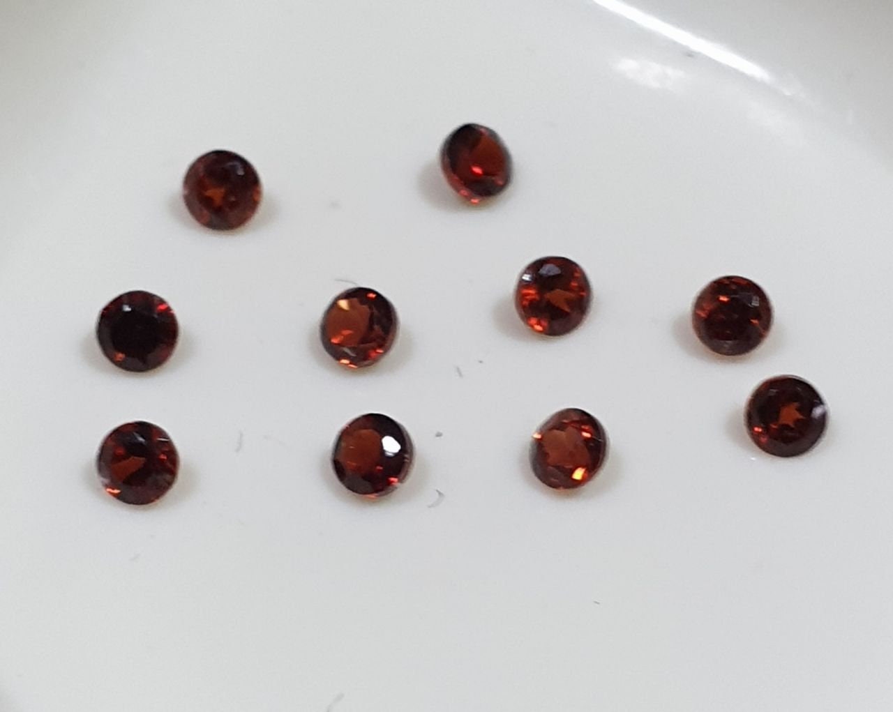 10 Pcs Lot Mozambique Garnet 2mm Round  Brilliant Cut 10 Pcs Approx- Top Quality- Red Stone- Natural Stone