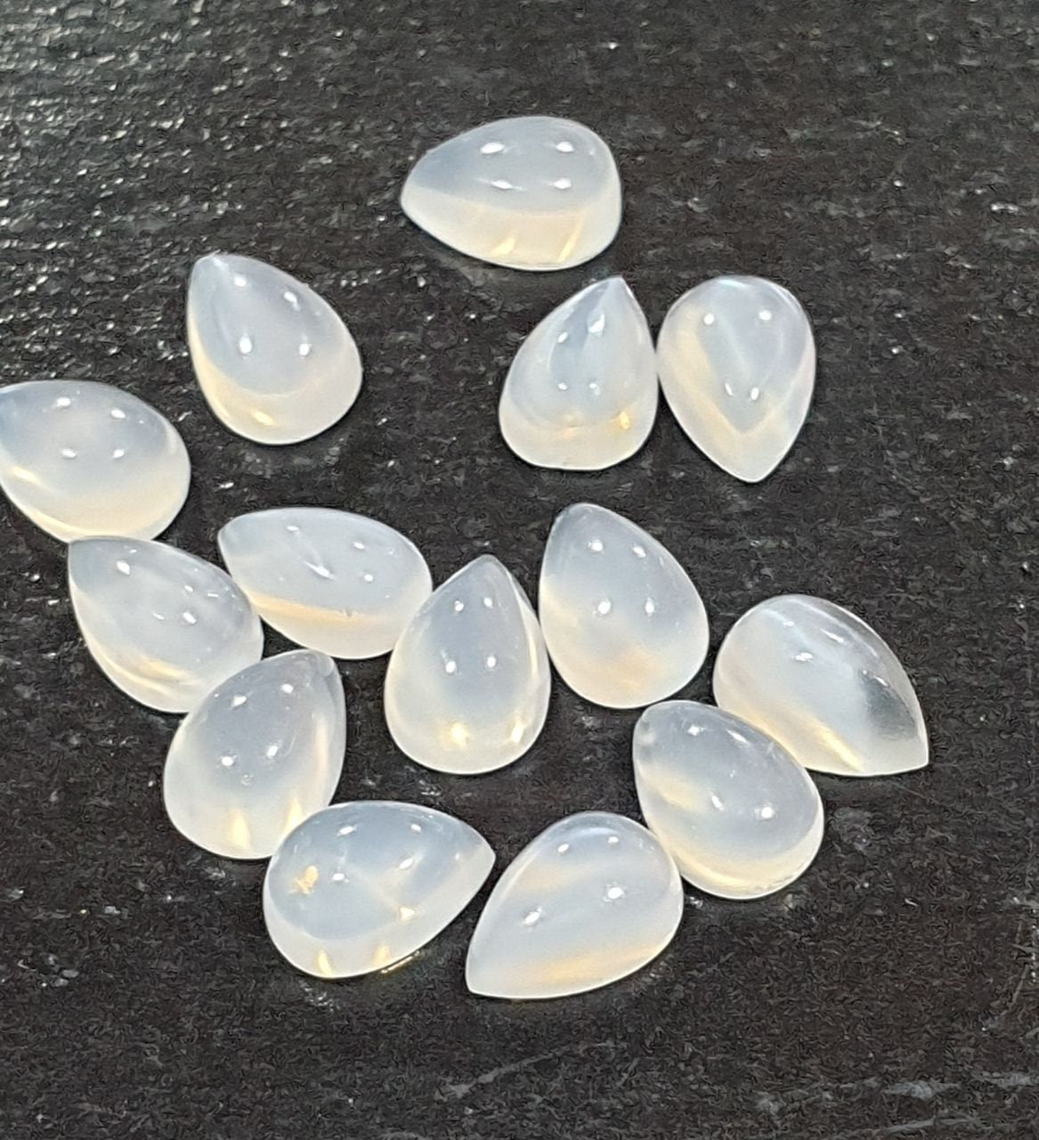14 Pcs Lot White Moonstone Pear Cabochon 6x4mm. (14 pcs.)